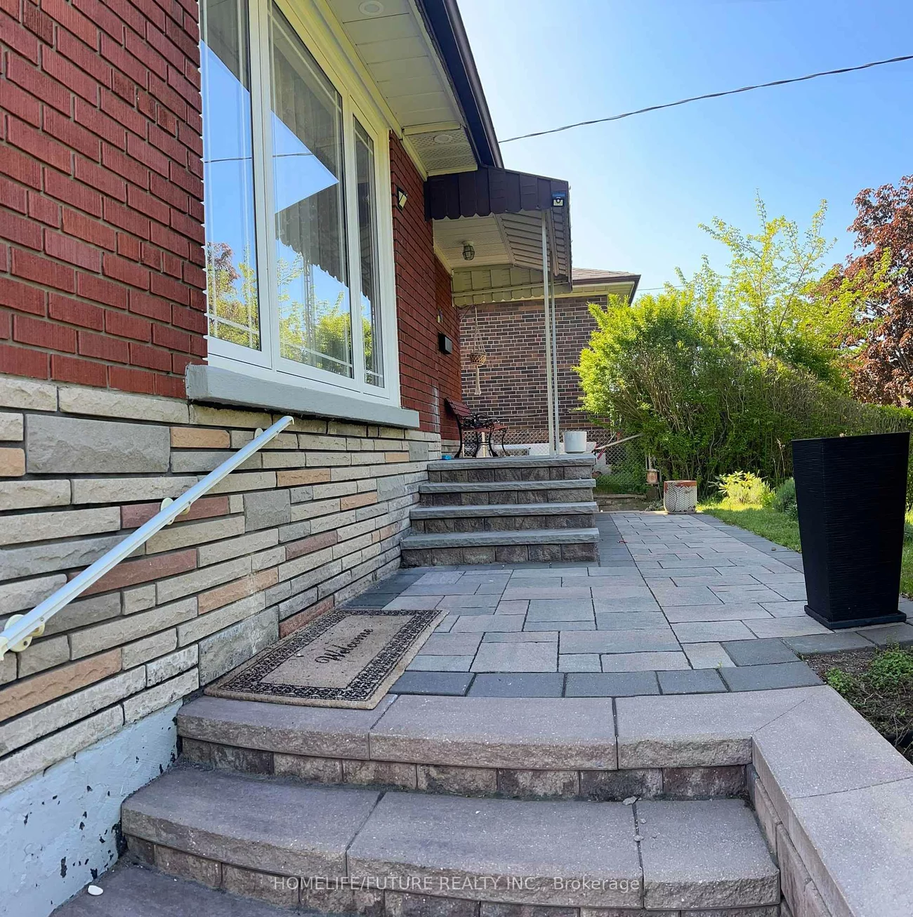 36, Kim, Kennedy Park, Toronto
