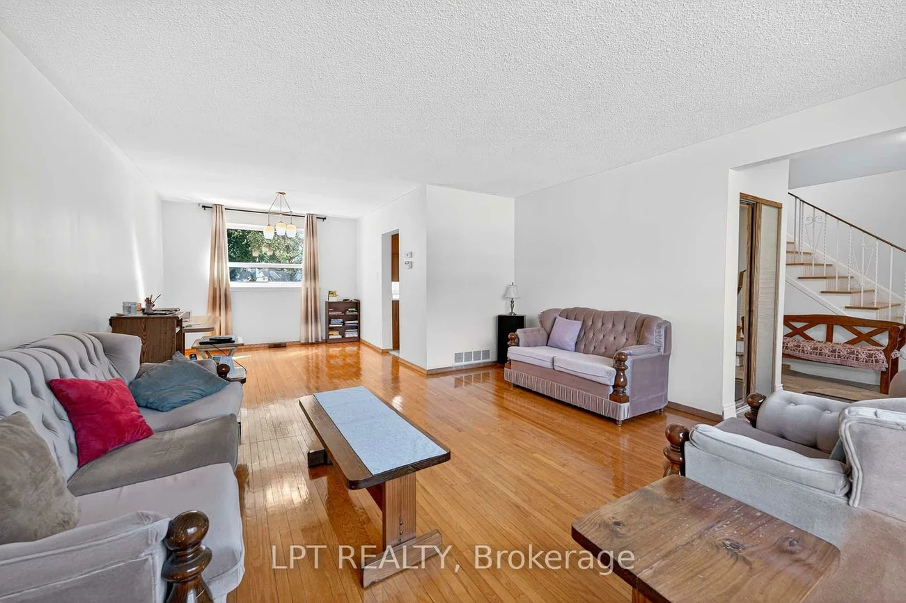 49, Kentish, Agincourt South-Malvern West, Toronto