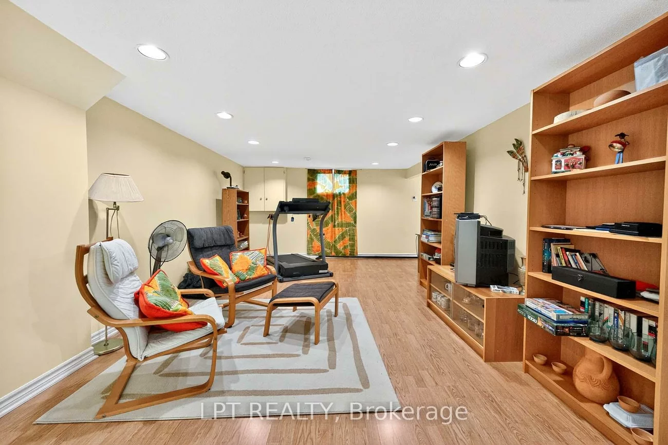 49, Kentish, Agincourt South-Malvern West, Toronto