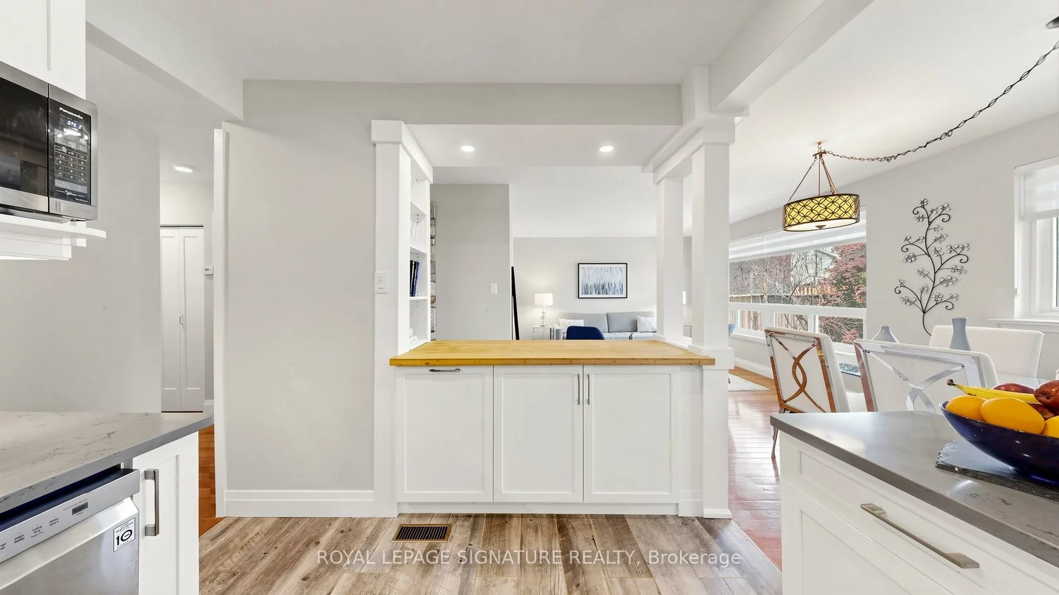59, Woodgarden, West Hill, Toronto