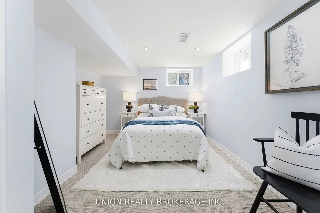 65, Harding, Birchcliffe-Cliffside, Toronto