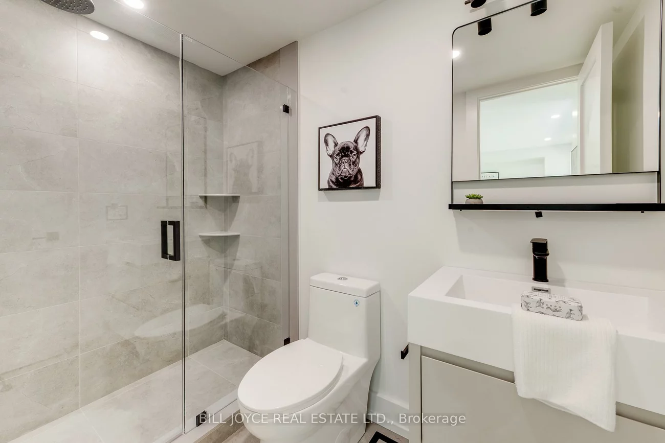 350, Lee, The Beaches, Toronto