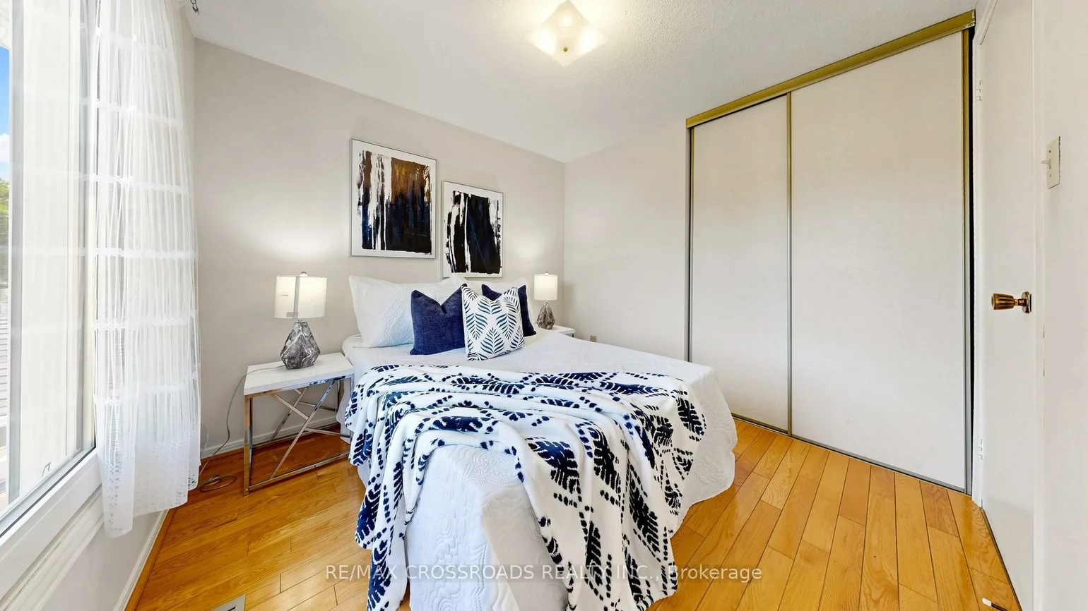 140, Goldhawk, Milliken, Toronto