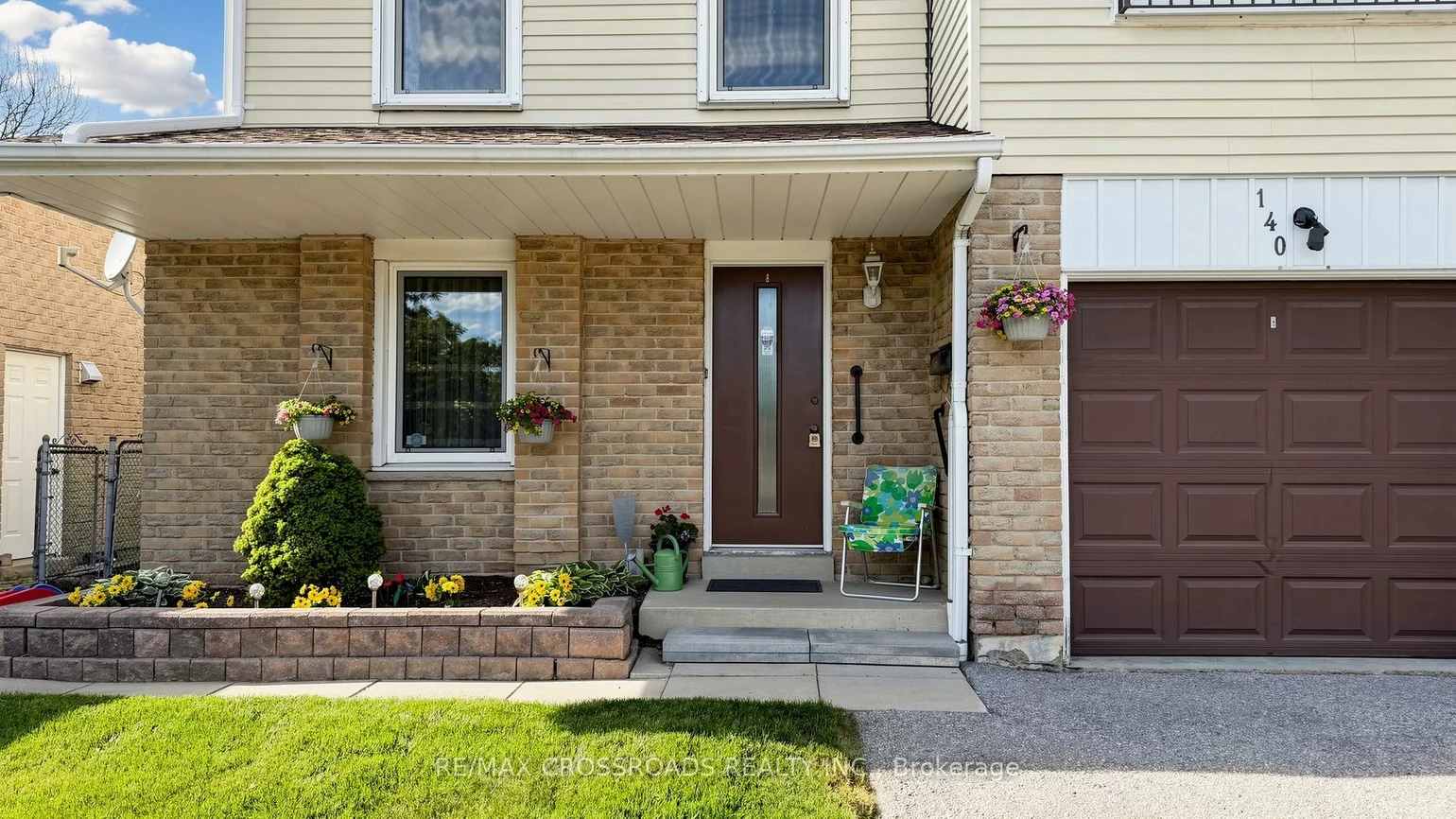 140, Goldhawk, Milliken, Toronto