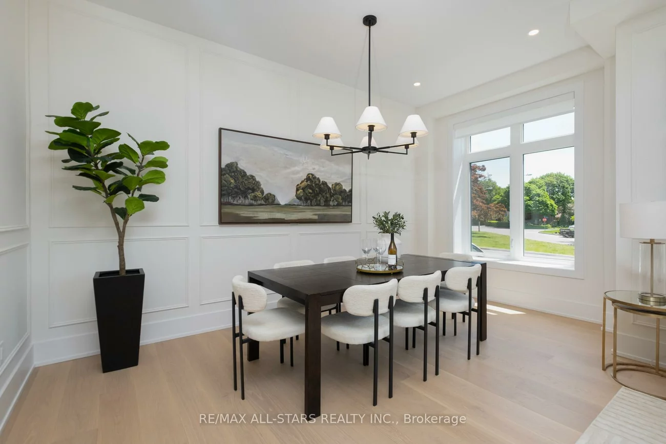 38, Clonmore, Birchcliffe-Cliffside, Toronto