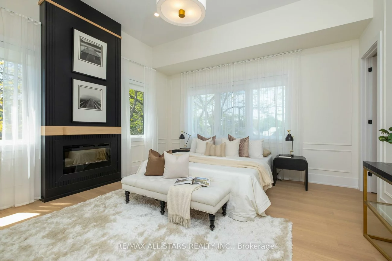 38, Clonmore, Birchcliffe-Cliffside, Toronto