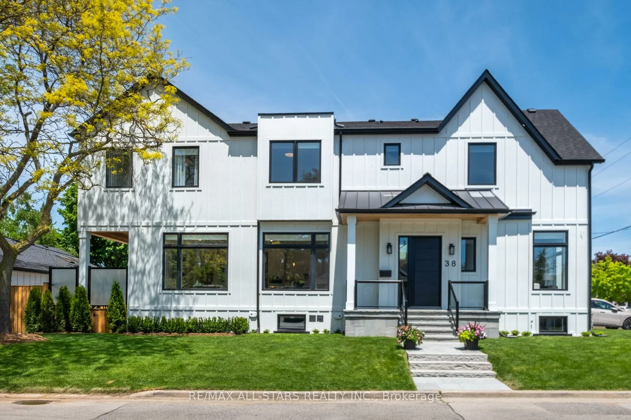 38, Clonmore, Birchcliffe-Cliffside, Toronto