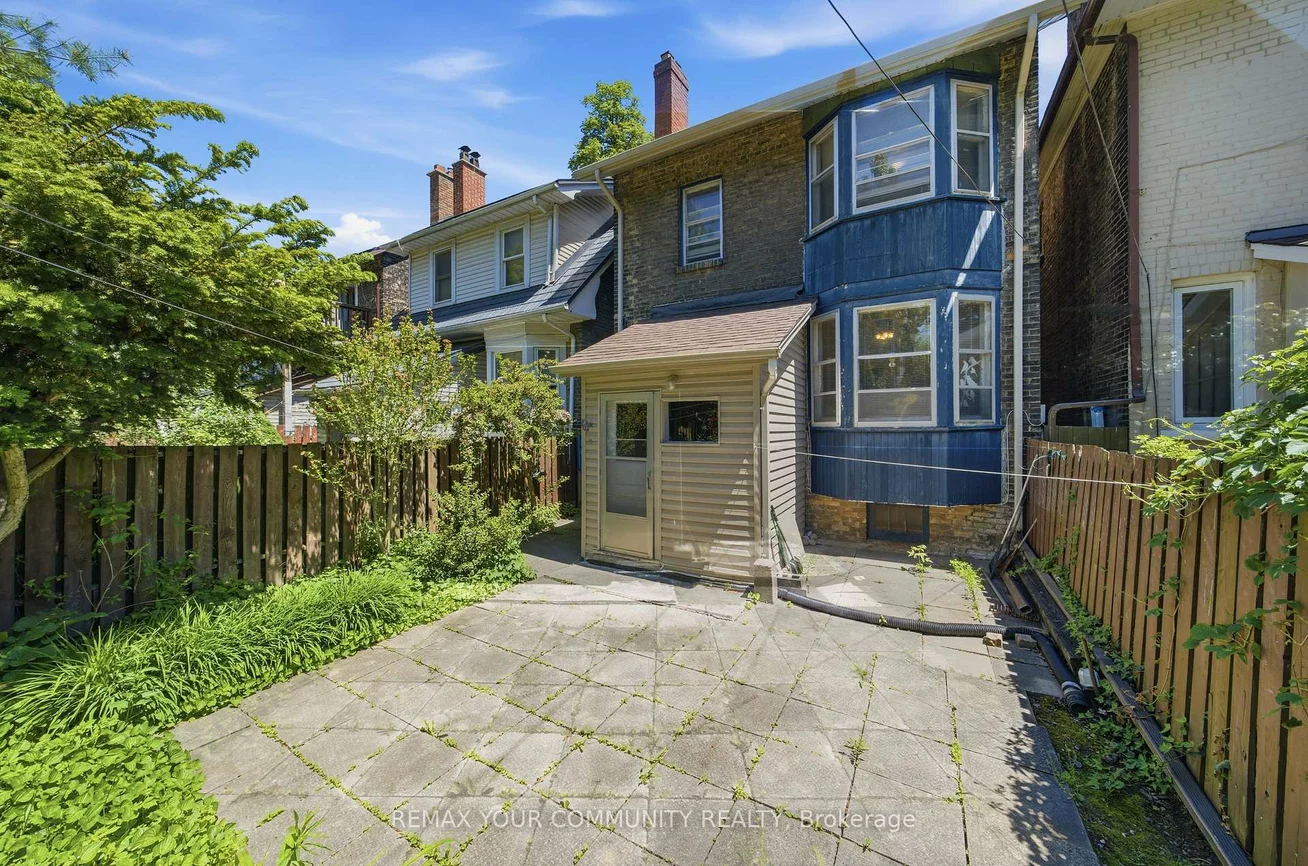 22, Coady, South Riverdale, Toronto