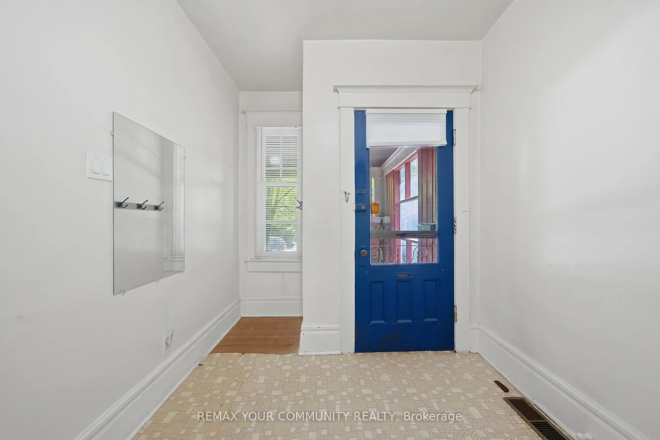 22, Coady, South Riverdale, Toronto