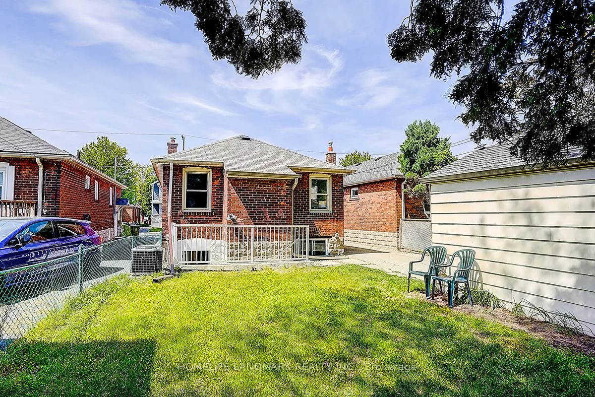 609, Mortimer, Danforth Village-East York, Toronto