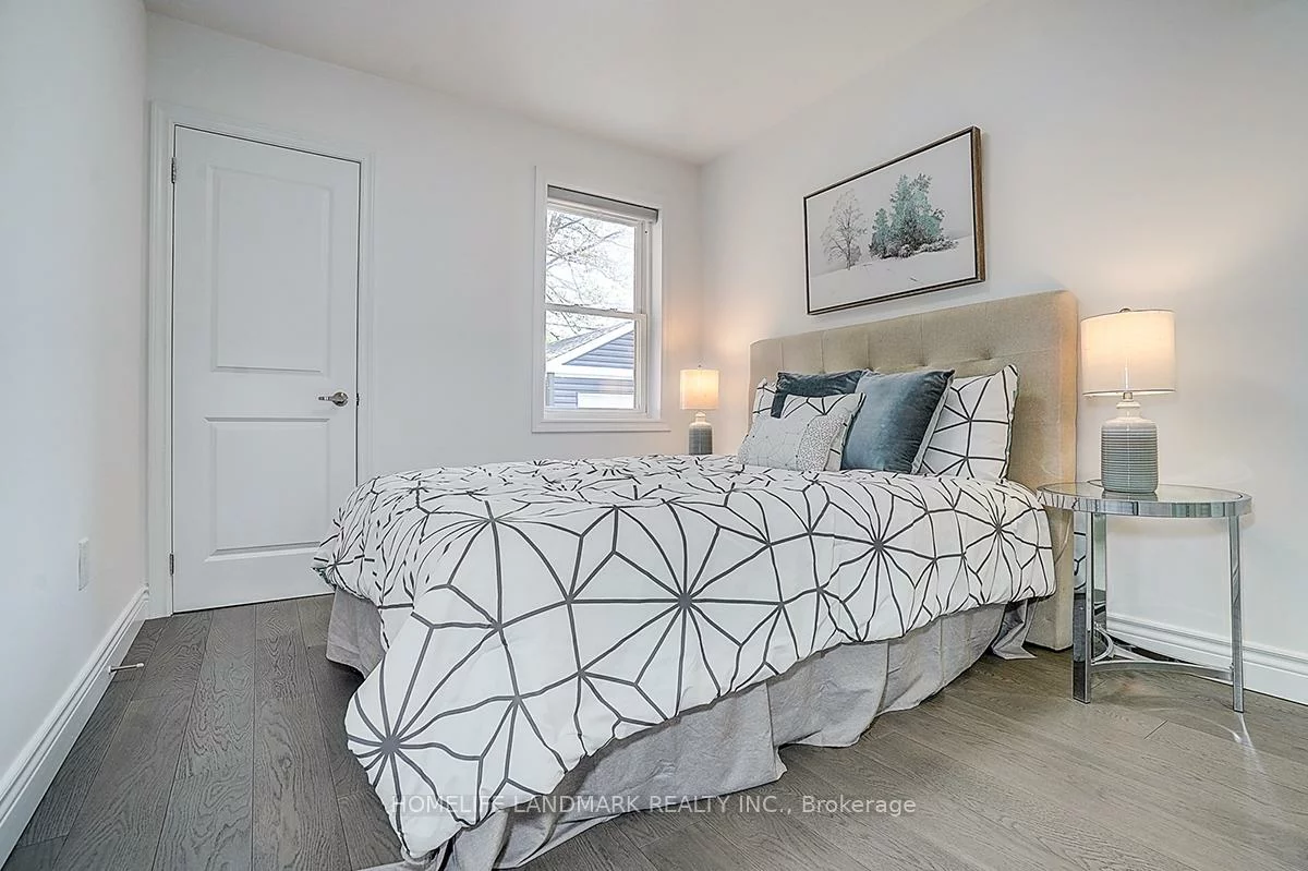 609, Mortimer, Danforth Village-East York, Toronto