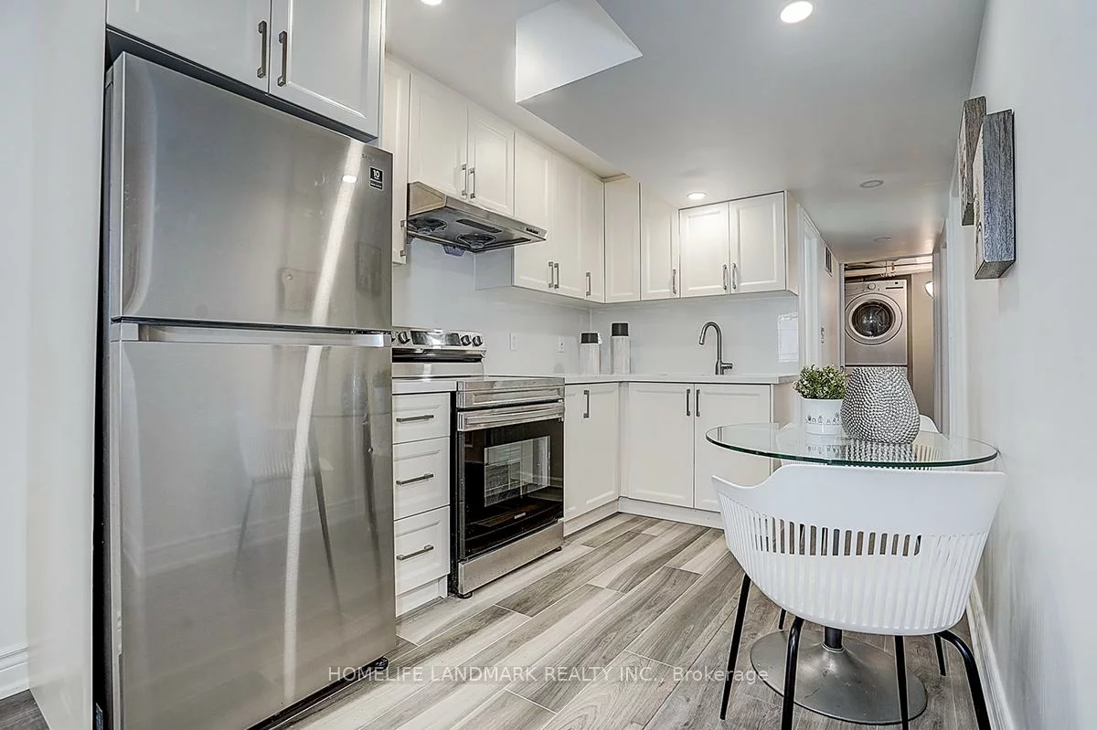 609, Mortimer, Danforth Village-East York, Toronto