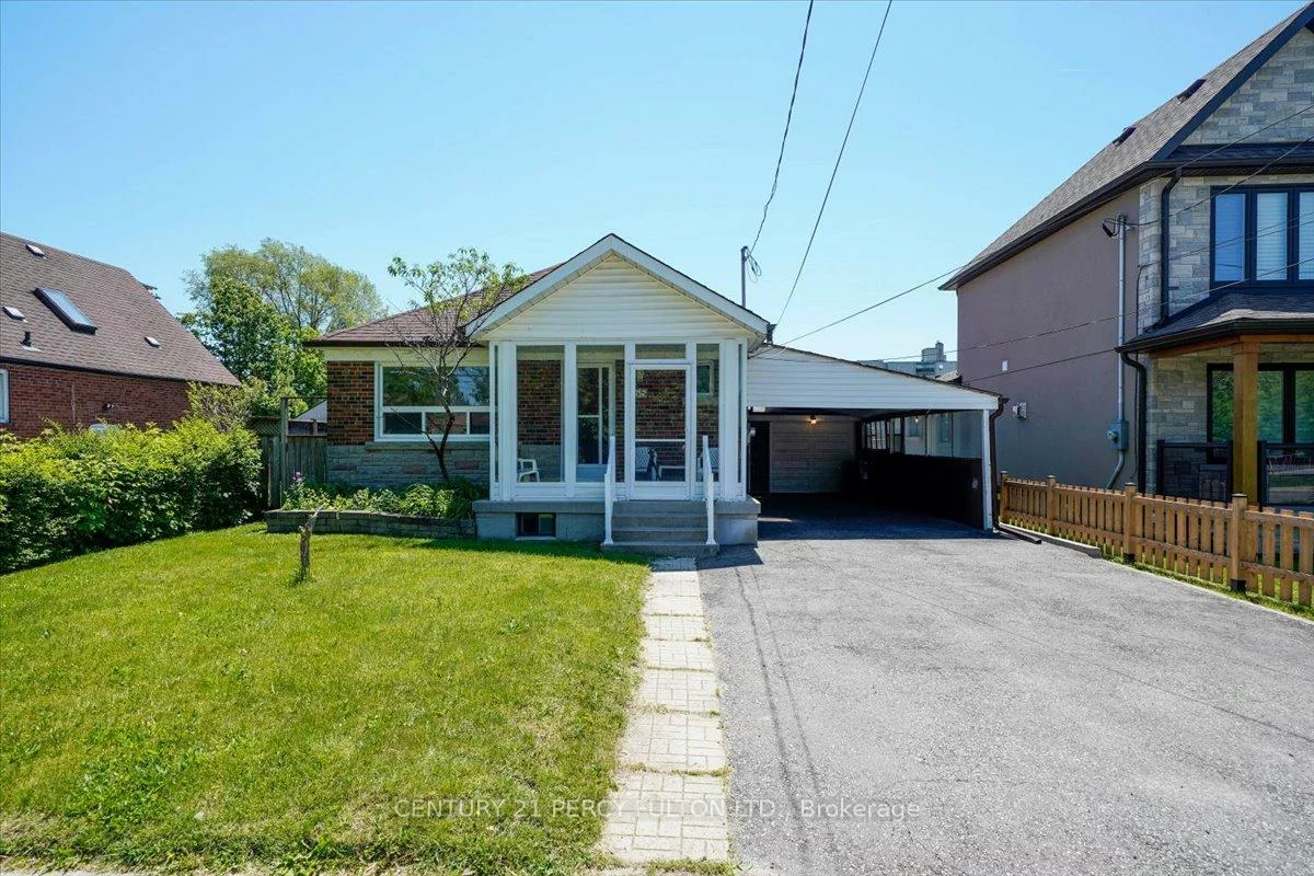55, Cornwallis, Dorset Park, Toronto
