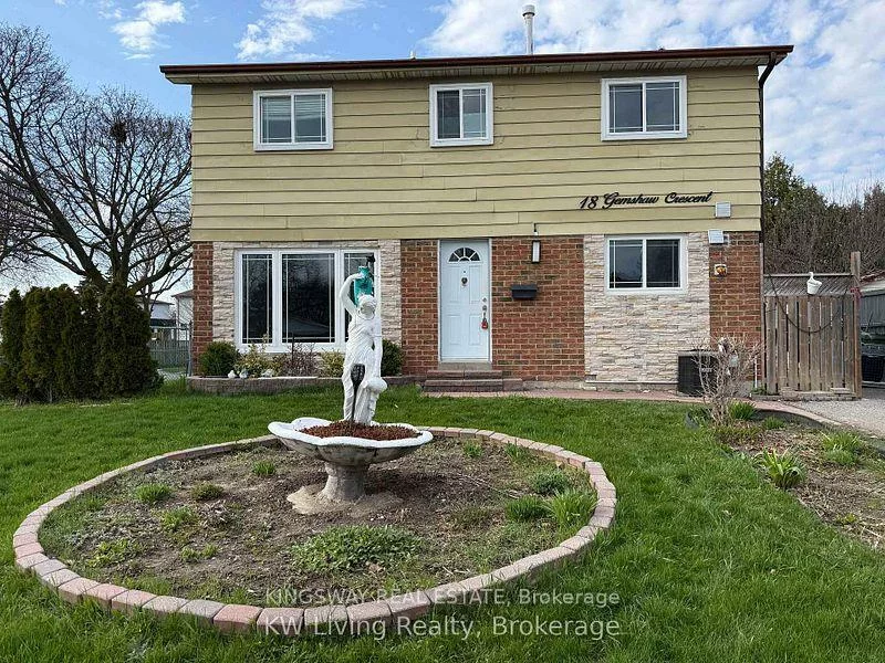 18, Gemshaw, Malvern, Toronto