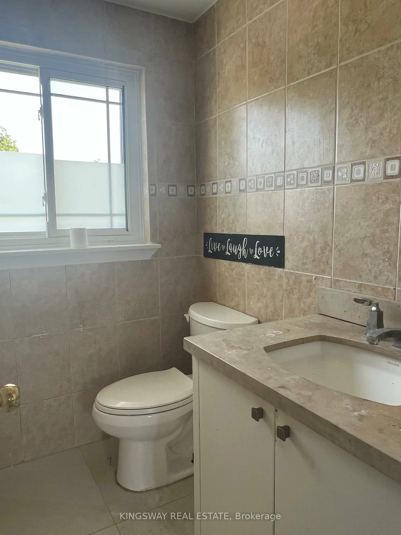 18, Gemshaw, Malvern, Toronto