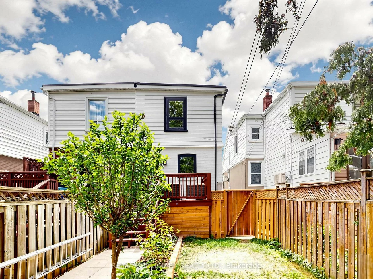 44, Queensdale, Danforth Village-East York, Toronto