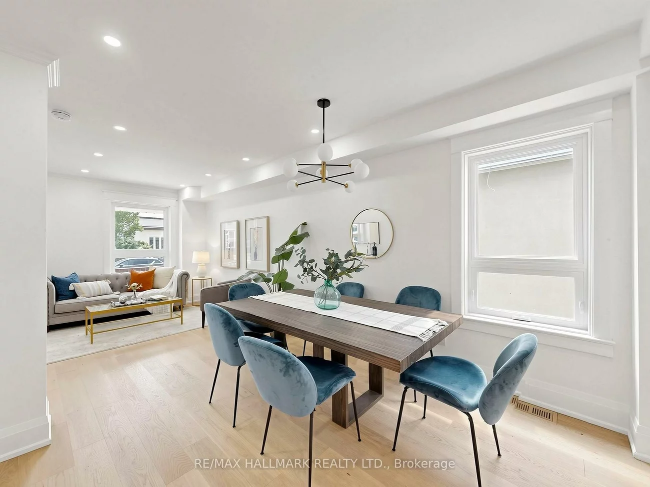 44, Queensdale, Danforth Village-East York, Toronto