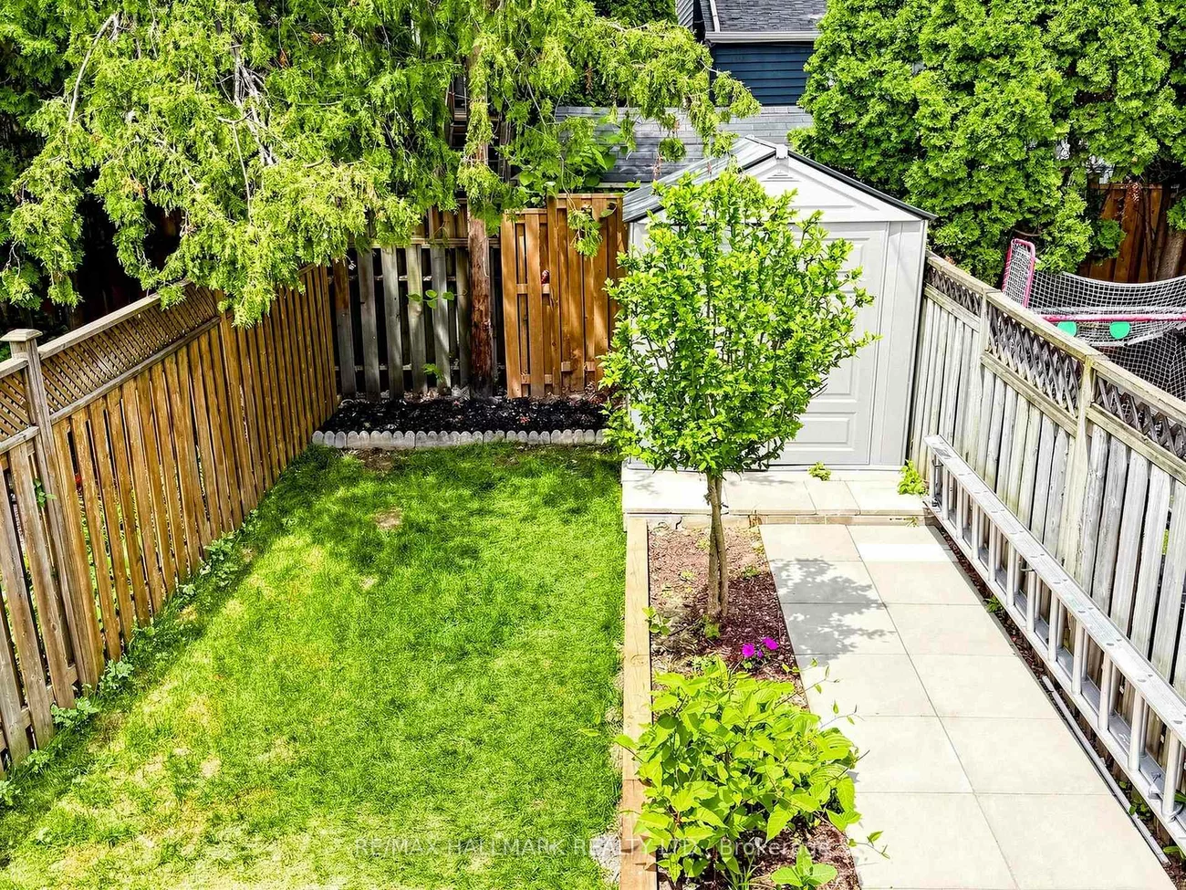 44, Queensdale, Danforth Village-East York, Toronto