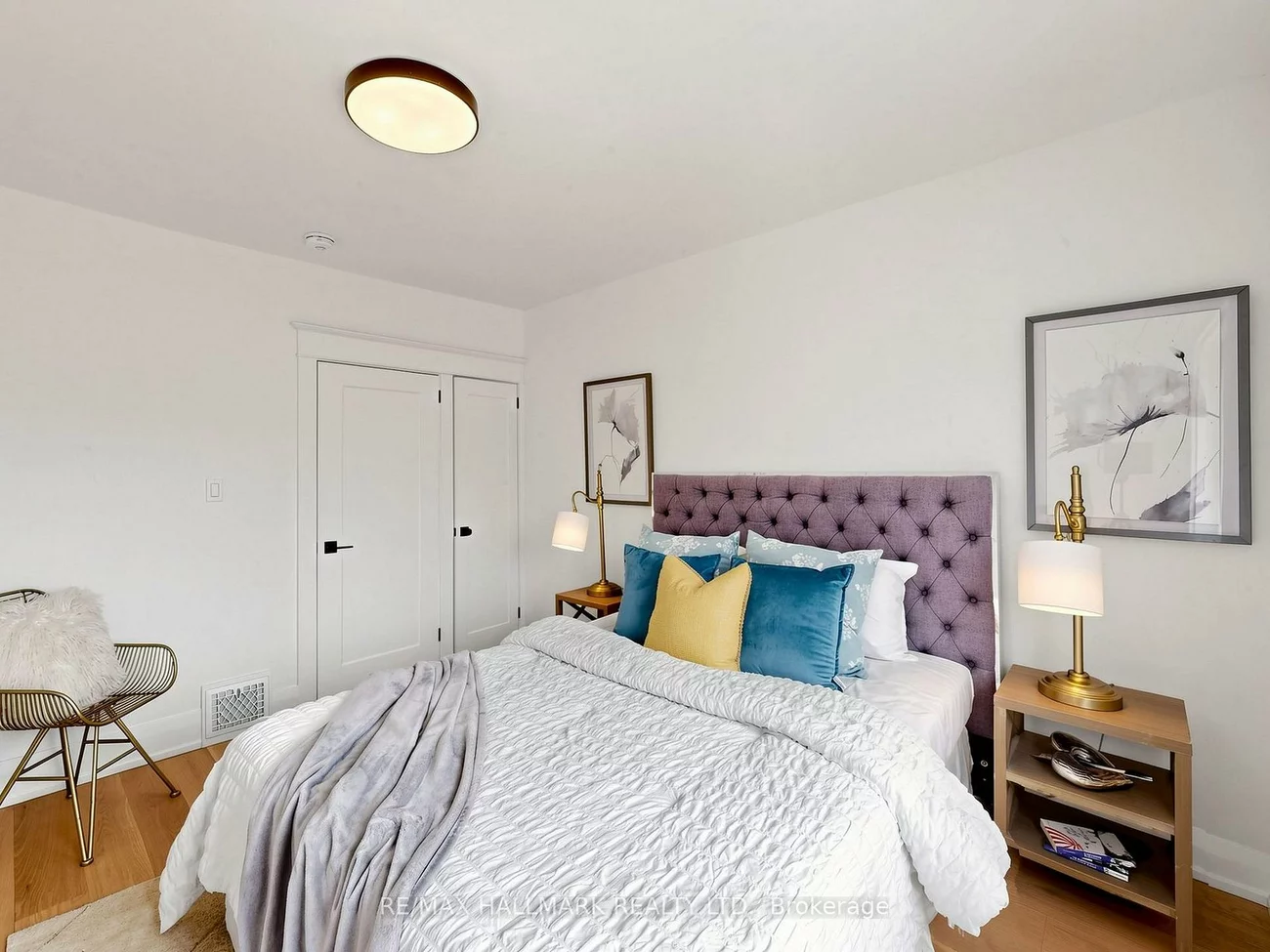 44, Queensdale, Danforth Village-East York, Toronto