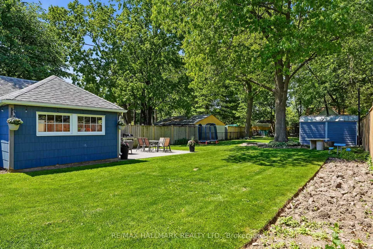 32, Rockwood, Cliffcrest, Toronto
