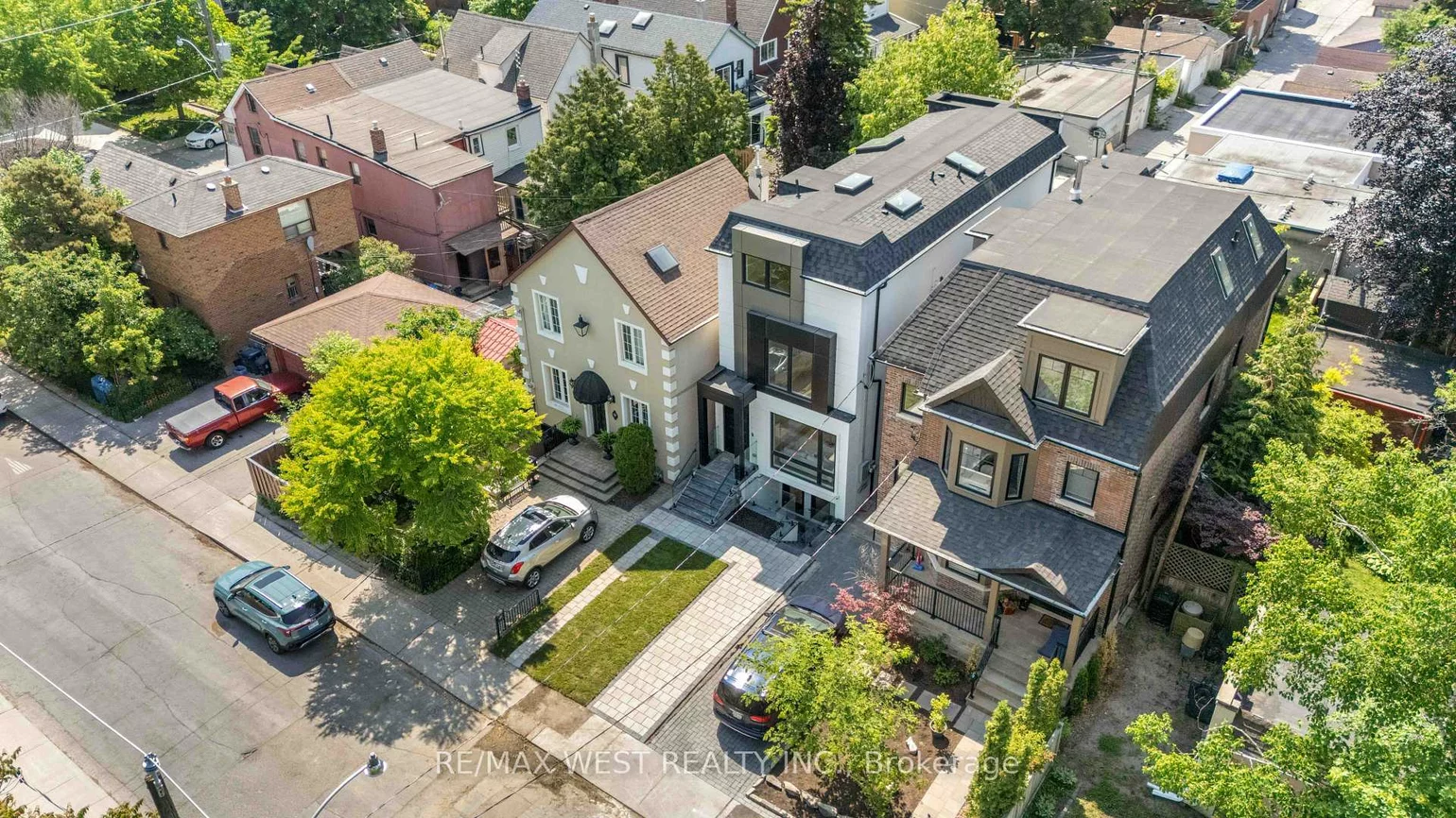 15, Cruikshank, Playter Estates-Danforth, Toronto