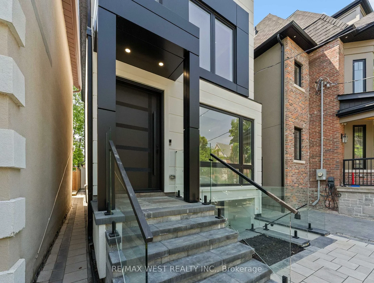 15, Cruikshank, Playter Estates-Danforth, Toronto