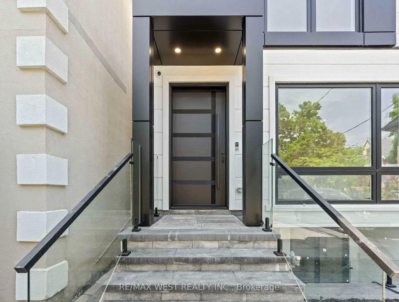 15, Cruikshank, Playter Estates-Danforth, Toronto