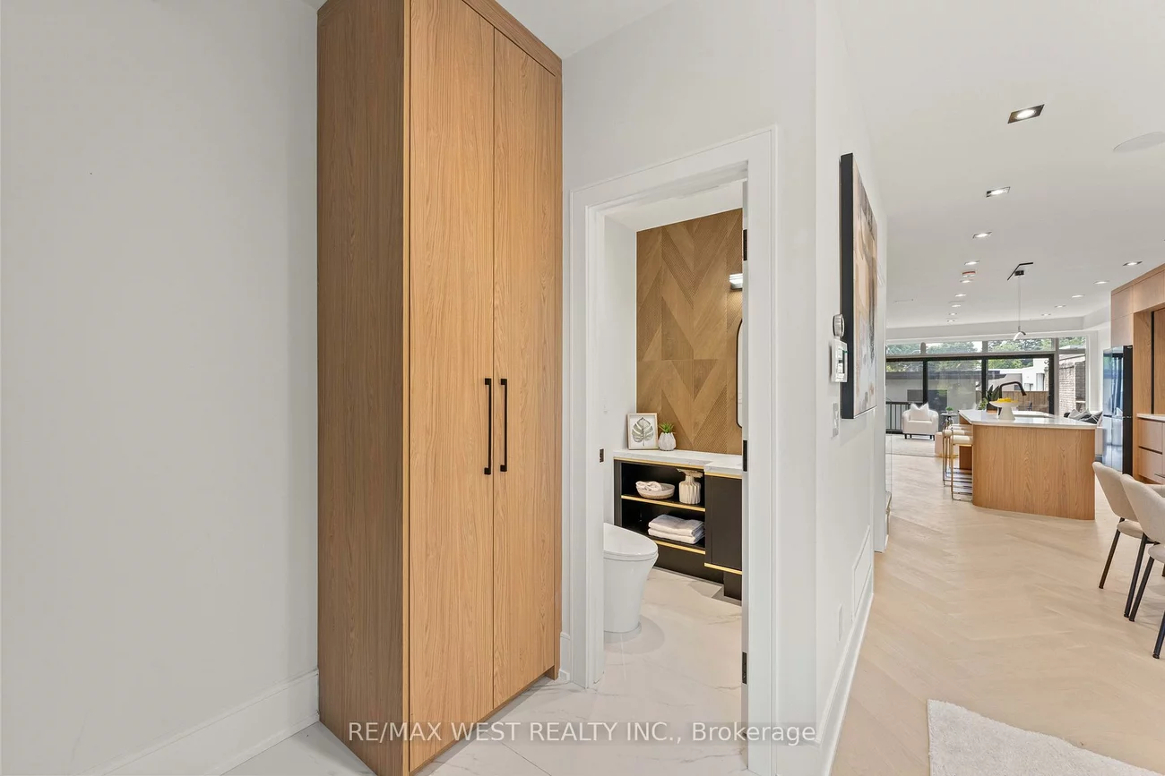 15, Cruikshank, Playter Estates-Danforth, Toronto