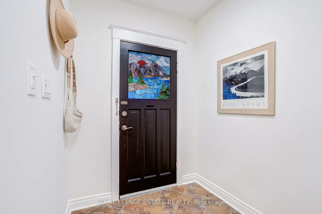 47, Bowmore, Woodbine Corridor, Toronto