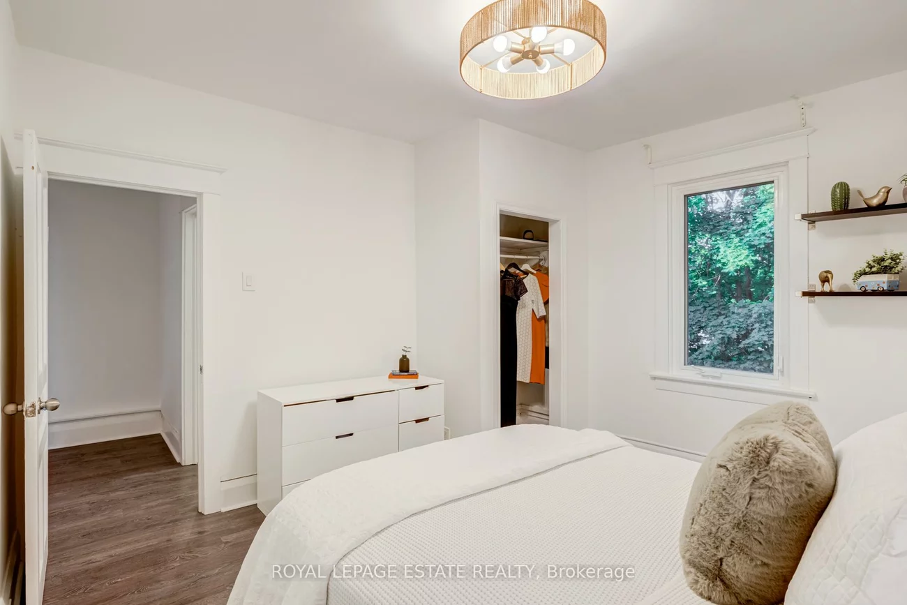 47, Bowmore, Woodbine Corridor, Toronto