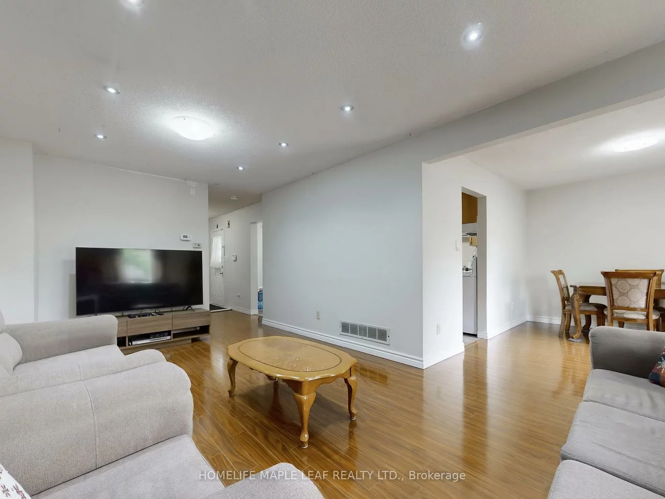 39, Lamay, Rouge E11, Toronto