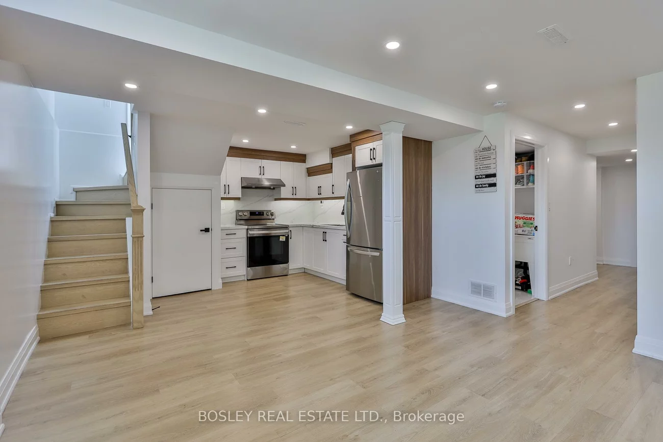66, Shandon, Wexford-Maryvale, Toronto