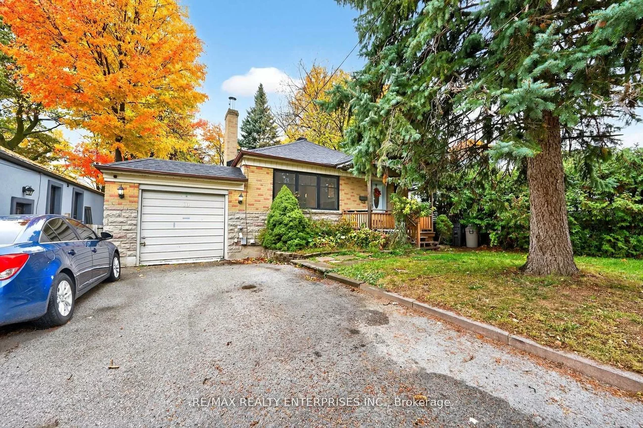 10, Colonial, Cliffcrest, Toronto