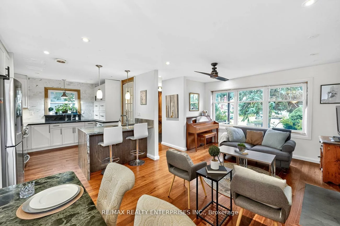10, Colonial, Cliffcrest, Toronto