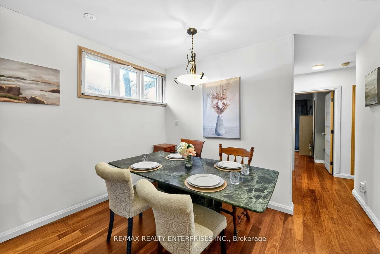 10, Colonial, Cliffcrest, Toronto