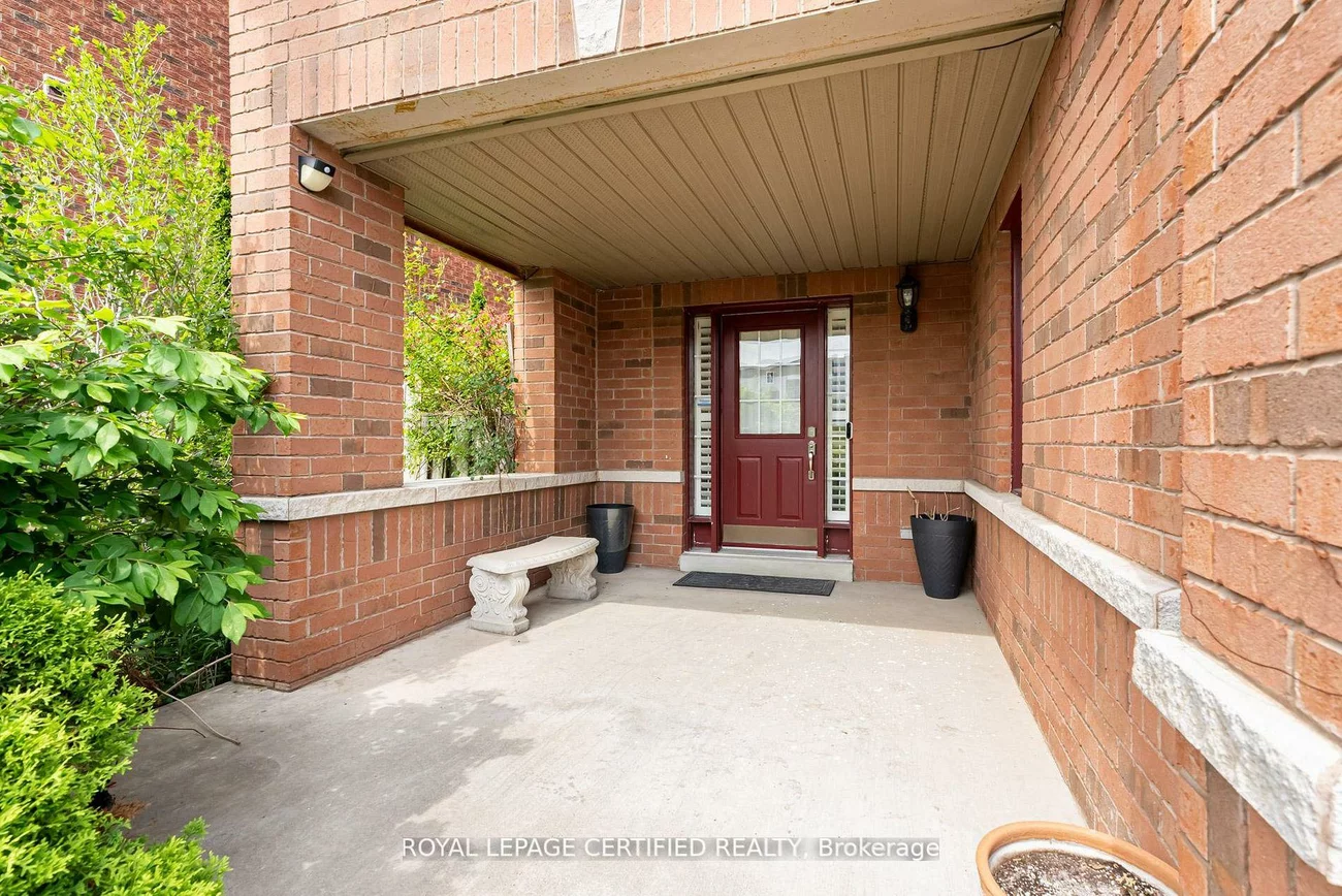 21, Polarlights, Rouge E11, Toronto