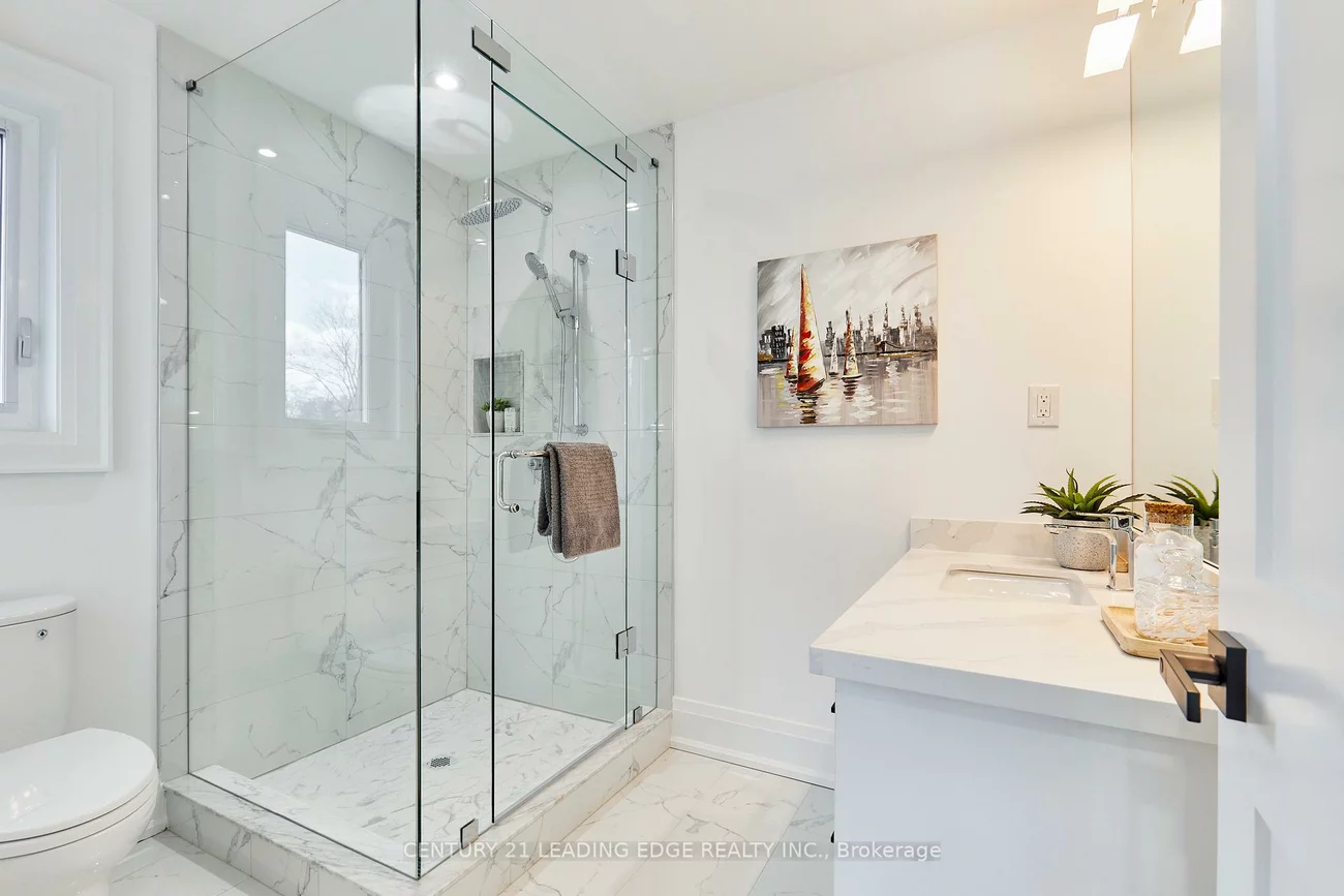 24, Larwood, Cliffcrest, Toronto