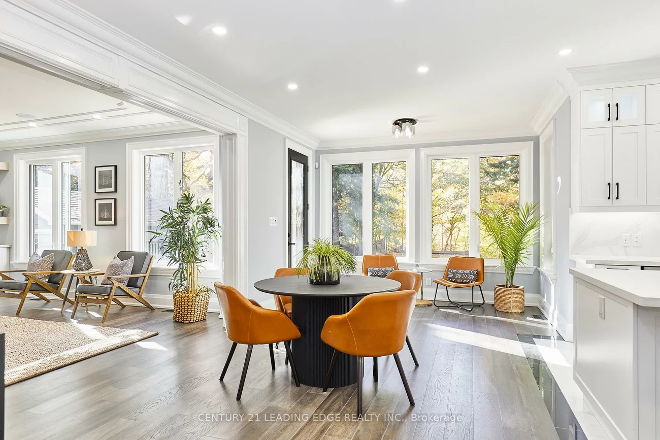 24, Larwood, Cliffcrest, Toronto