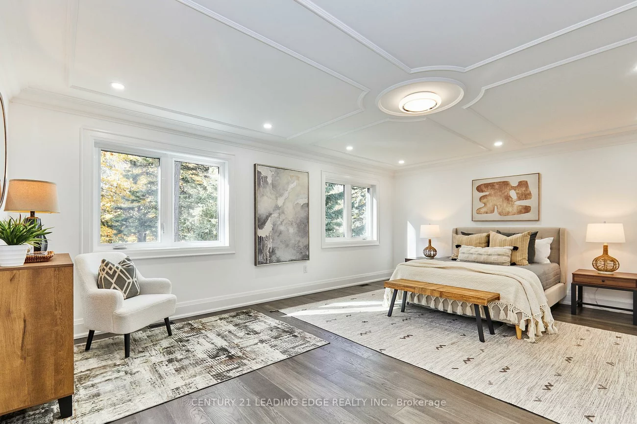 24, Larwood, Cliffcrest, Toronto