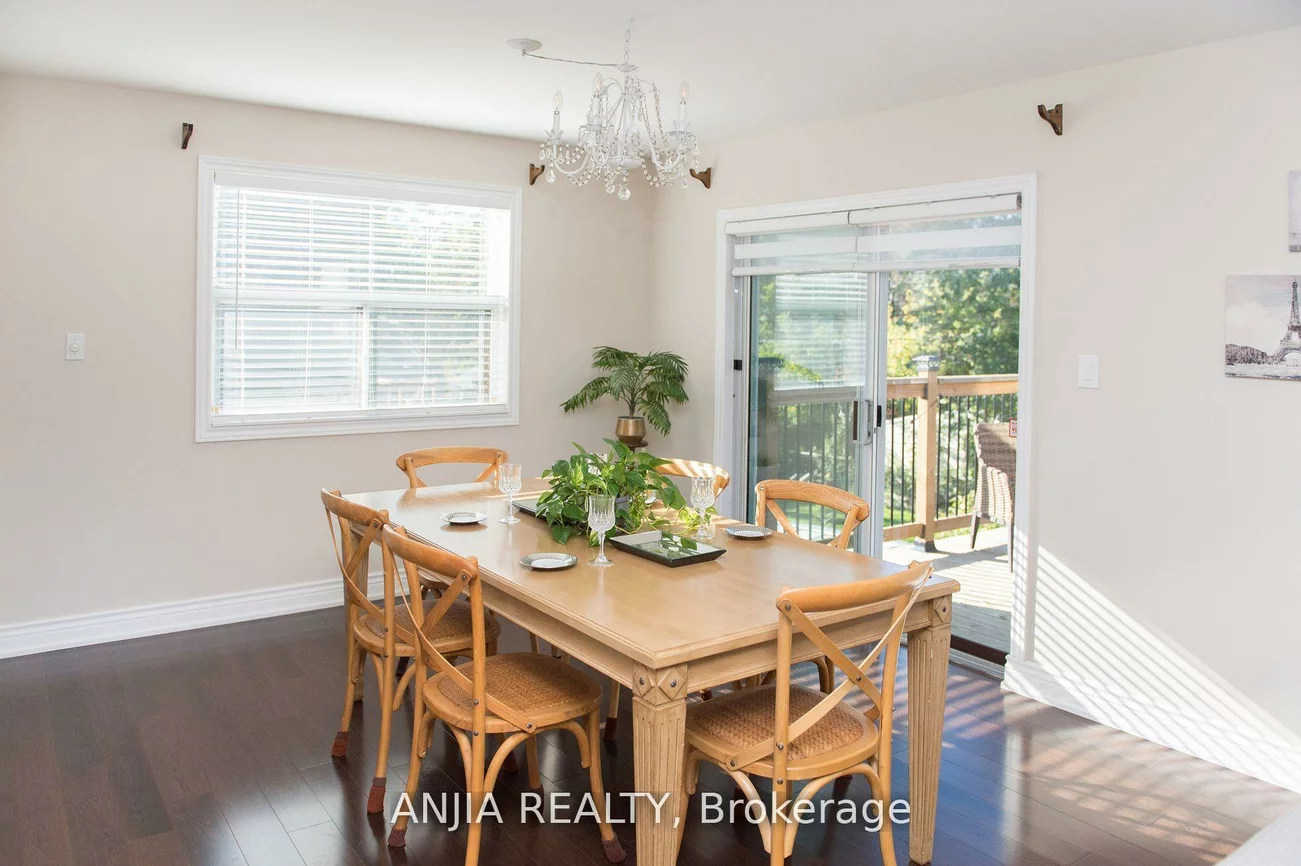 76, Adair, O'Connor-Parkview, Toronto