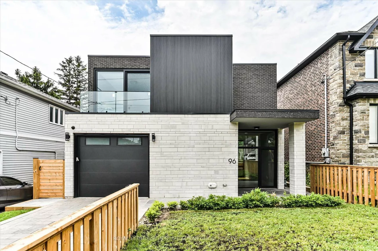 96, Squires, O'Connor-Parkview, Toronto