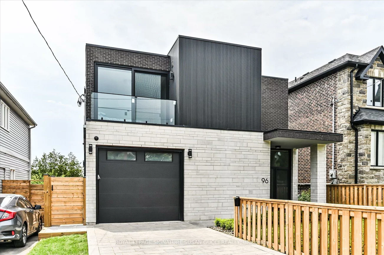 96, Squires, O'Connor-Parkview, Toronto
