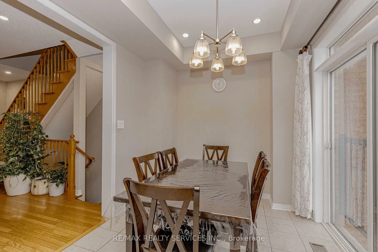 47, Curran Hall, Morningside, Toronto