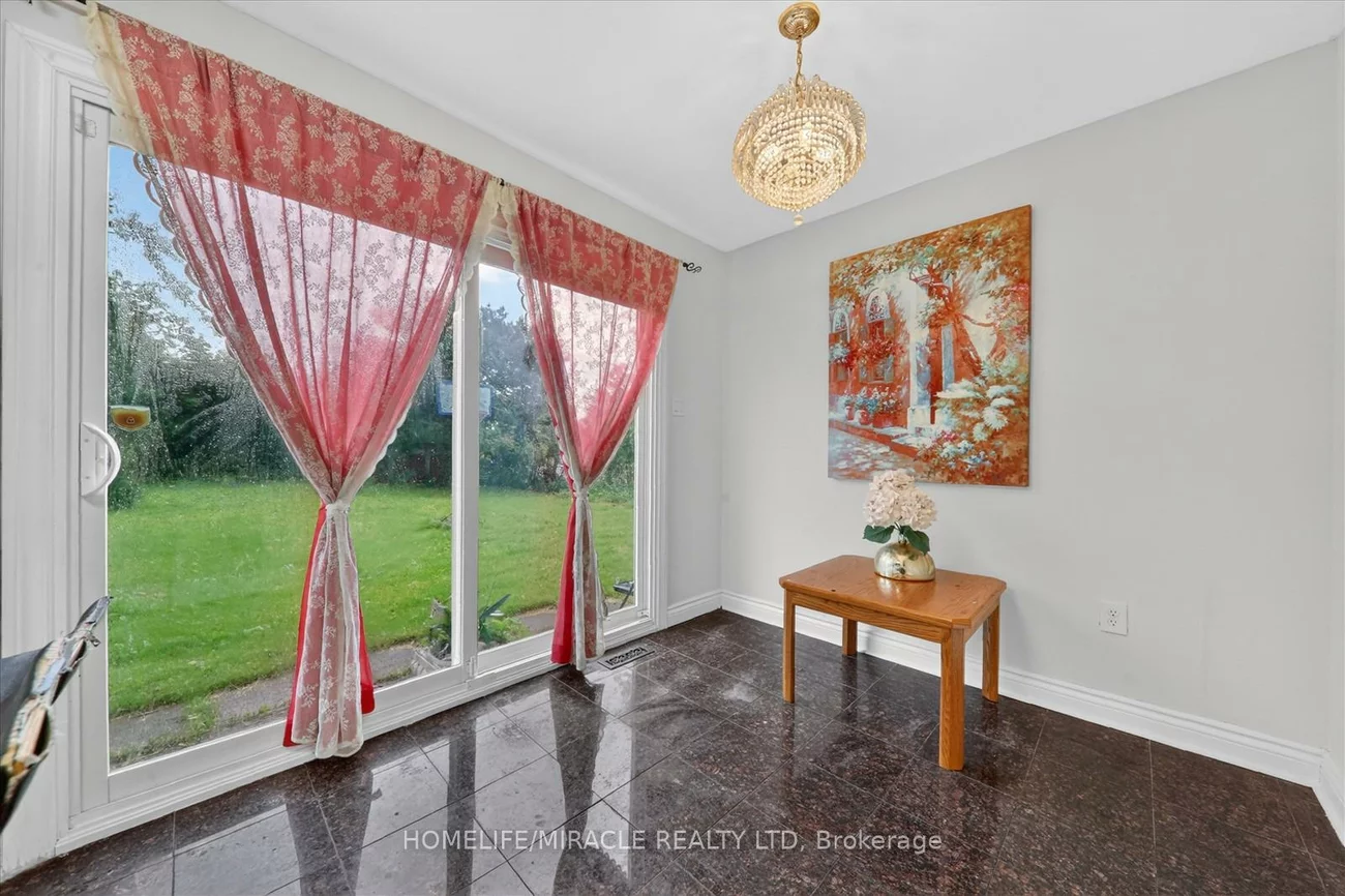 42, Nahanni, Malvern, Toronto