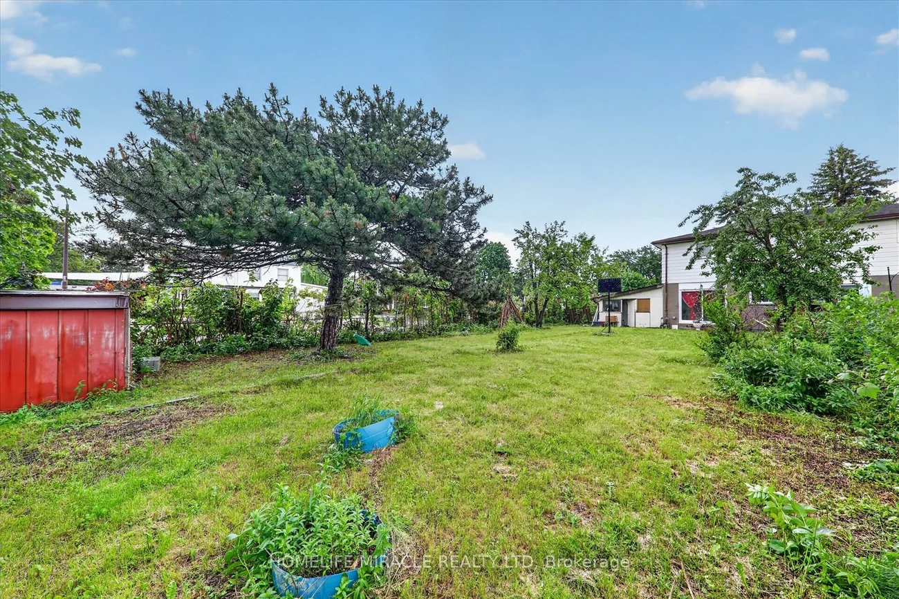 42, Nahanni, Malvern, Toronto