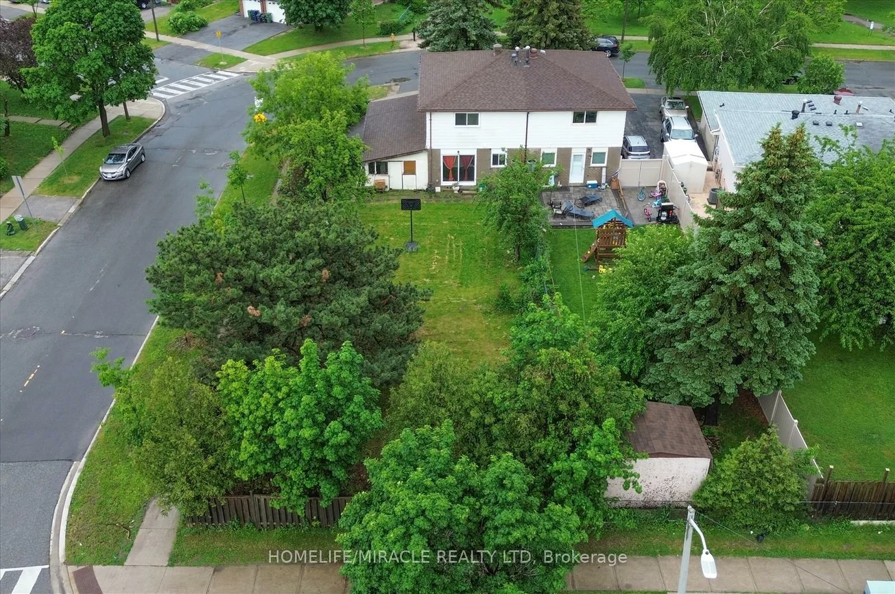 42, Nahanni, Malvern, Toronto