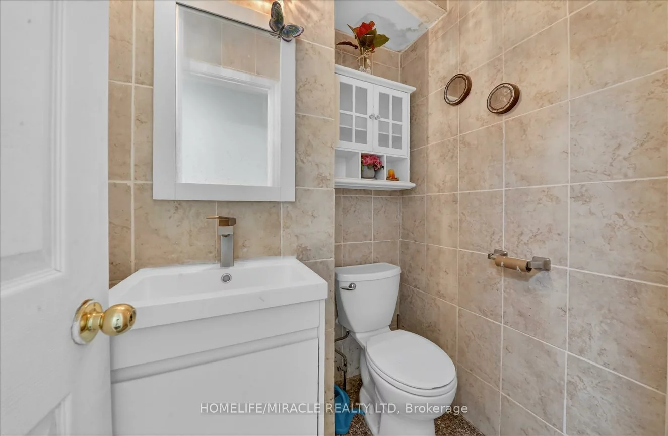 42, Nahanni, Malvern, Toronto