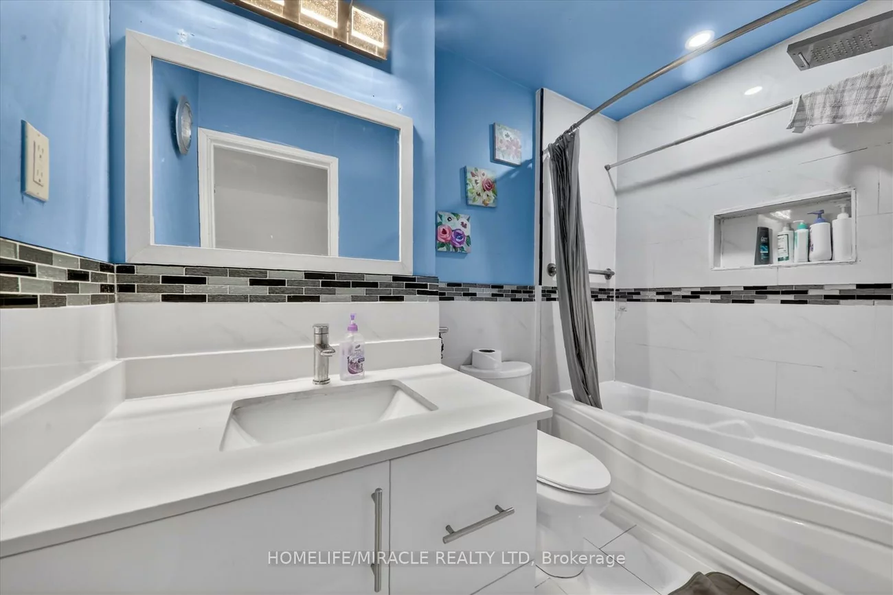 42, Nahanni, Malvern, Toronto