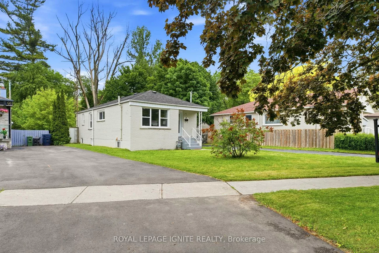 89, Darlingside, West Hill, Toronto