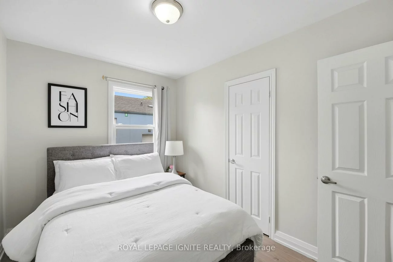 89, Darlingside, West Hill, Toronto